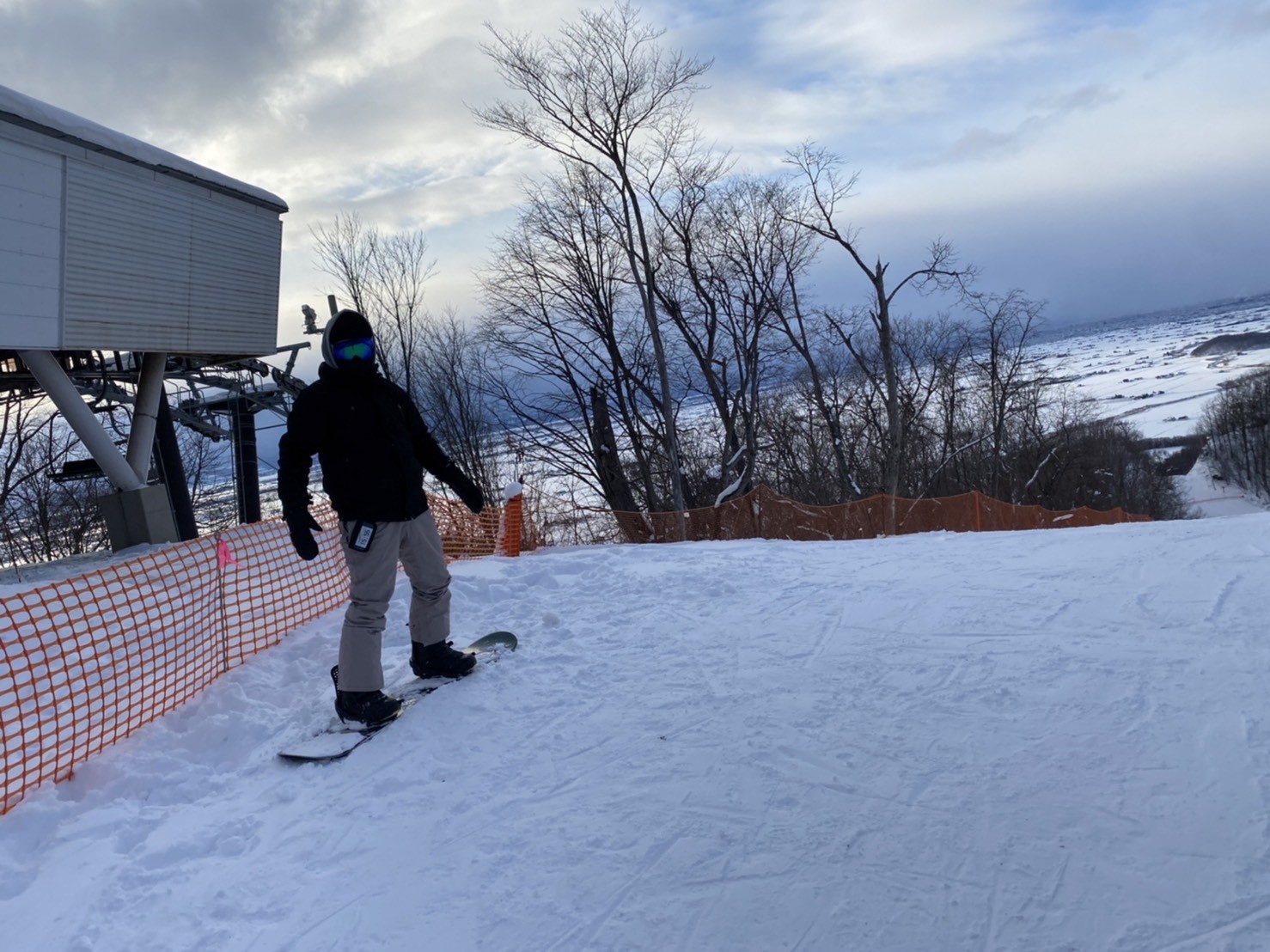 松野 保之さんがゴルフしてる写真